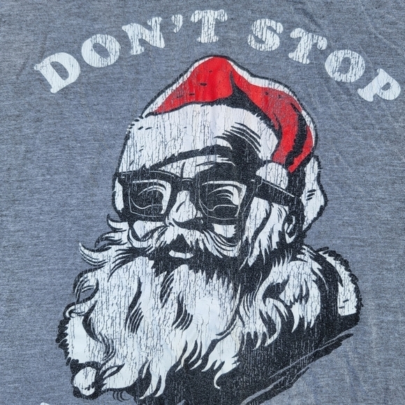 2/$20 Torrid Santa Believe Raglan Tee Size? - Picture 3 of 9